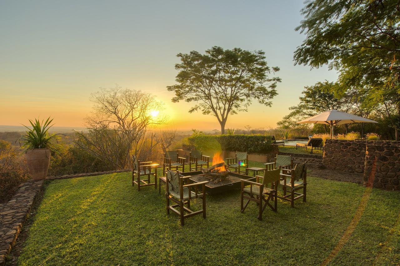 Stanley Safari Lodge リビングストン エクステリア 写真