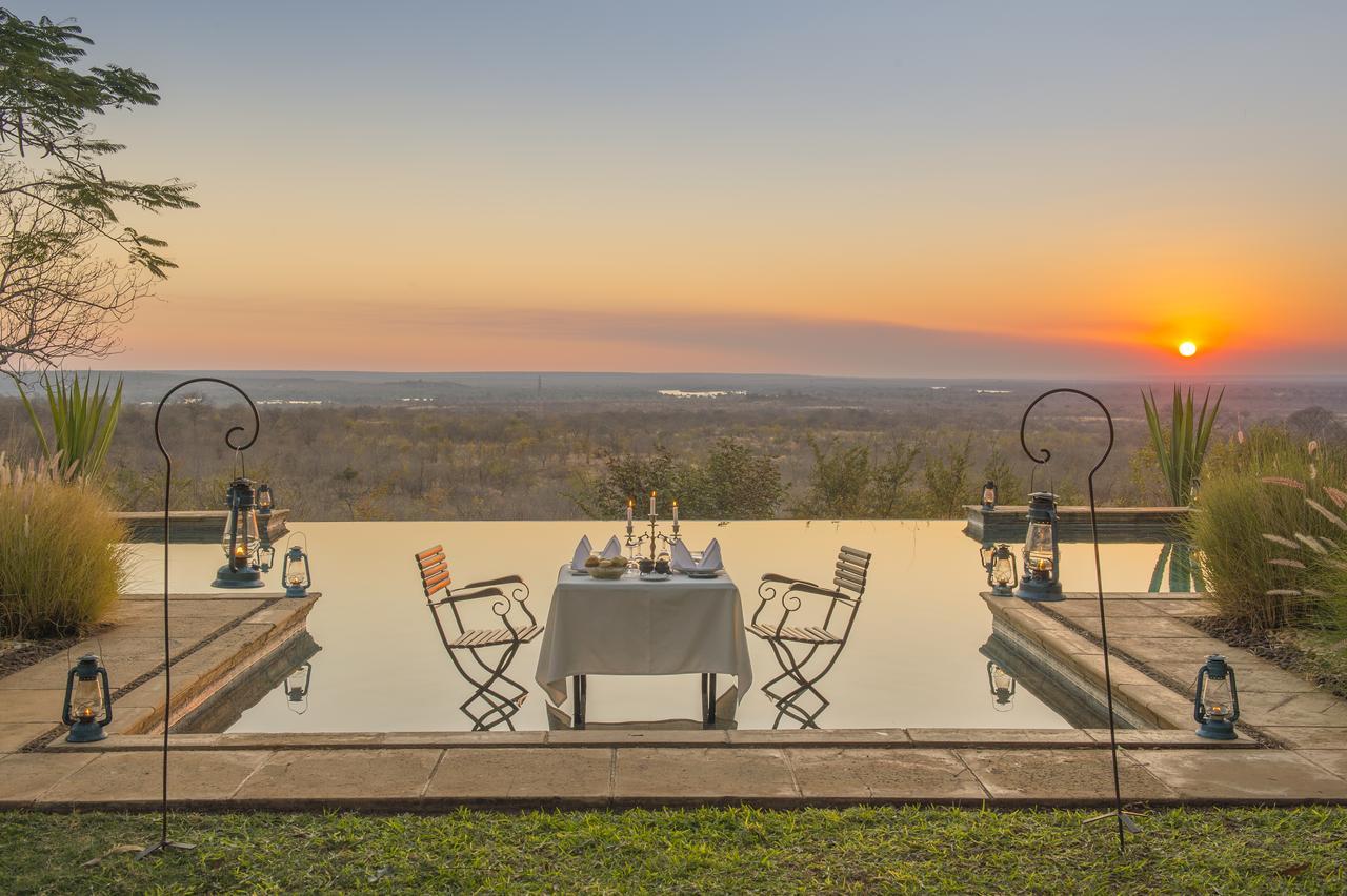 Stanley Safari Lodge リビングストン エクステリア 写真
